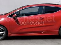 Usado Kia ProCeed GT-Line 136 CV (100 kW) 2018 Rojo Berlina