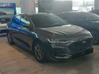 Usado Ford Focus ST-Line 125 CV (91 kW) 2023 Gris