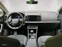 Usado Skoda Karoq Selection 150 CV (110 kW) 2025 Gris / plateado SUV