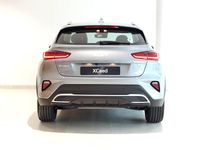 Usado Kia XCeed 141 CV (103 kW) 2023 Gris SUV