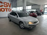 Usado Ford Mondeo Futura 131 CV (96 kW) 2004 Otro Berlina