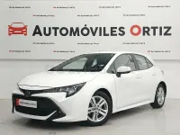 Usado Toyota Corolla Active 122 CV (89 kW) 2020 Blanco Berlina