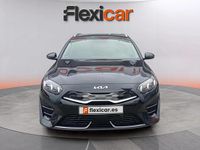 Usado Kia Ceed 141 CV (103 kW) 2024 Negro Utilitario