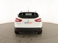 Usado Nissan Qashqai N-Connecta 110 CV (80 kW) 2016 Blanco SUV
