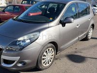 Usado Renault Mégane Authentique 100 CV (73 kW) 2010 Gris / plata Berlina