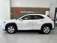 Usado Lexus UX Business Edition 184 CV (135 kW) 2021 Blanco SUV
