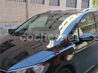 Usado VW Touran Advance 115 CV (84 kW) 2017 Negro Monovolumen