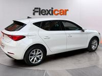Usado Seat Leon Style 131 CV (96 kW) 2022 Blanco Berlina