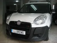 Usado Fiat Doblò Dynamic 105 CV (77 kW) 2011 Blanco Monovolumen