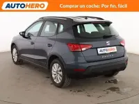 Usado Seat Arona Ecomotive 115 CV (84 kW) 2020 Gris SUV