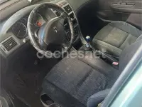 Usado Peugeot 307 110 CV (80 kW) 2003 Verde Familiar
