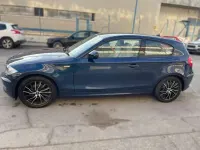 Usado BMW 118 143 CV (105 kW) 2010 Azul Utilitario