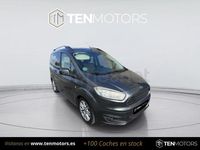 Usado Ford Tourneo Courier Titanium 95 CV (69 kW) 2016 Gris / plata Monovolumen