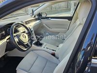 Usado VW Passat Advance 120 CV (88 kW) 2015 Gris / plata Berlina