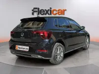 Usado VW Polo Life 95 CV (69 kW) 2022 Negro Utilitario