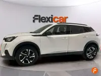 Usado Peugeot 2008 Allure 110 CV (80 kW) 2022 Blanco SUV