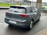 Usado VW Golf VIII Life 110 CV (80 kW) 2020 Gris / plata Berlina