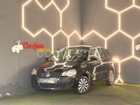 Usado VW Polo Advance 70 CV (51 kW) 2006 Negro Berlina