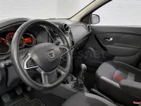 Usado Dacia Logan MCV Comfort 95 CV (69 kW) 2023 Granate Familiar
