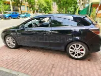 Usado Opel Astra GTC Cosmo 140 CV (102 kW) 2007 Negro Berlina