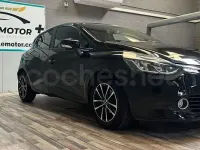 Usado Renault Clio IV Expression 90 CV (66 kW) 2013 Negro Berlina
