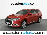 Usado Mitsubishi Outlander P-HEV 224 CV (164 kW) 2019 Rojo SUV