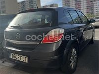 Usado Opel Astra Cosmo 100 HP (73 kW) 2006 Azul Sedan