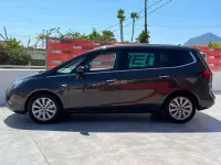 Usado Opel Zafira Tourer Excellence 165 CV (121 kW) 2014 Marrón Monovolumen