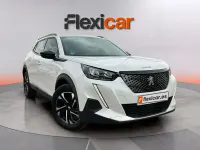 Usado Peugeot 2008 Allure 130 CV (95 kW) 2023 Blanco SUV