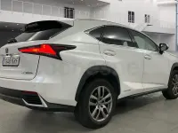 Usado Lexus NX300h Executive Line 197 CV (144 kW) 2018 Blanco SUV