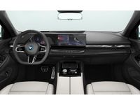 Usado BMW 550e Comfort Edition 489 CV (359 kW) 2025 Azul Berlina
