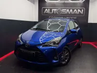 Usado Toyota Yaris Active 69 CV (50 kW) 2017 Azul Utilitario