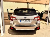 Usado Subaru Outback 175 CV (128 kW) 2018 Beige Familiar
