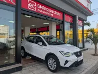 Usado Seat Arona Style 110 CV (80 kW) 2023 Blanco SUV