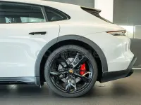 Usado Porsche Taycan Cross Turismo 300 kW (408 CV) 2023 Eléctrico Familiar