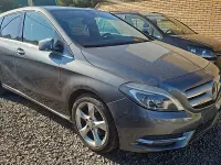 Usado Mercedes B200 140 CV (102 kW) 2012 Gris / plata Utilitario