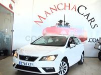 Usado Seat Leon Style 115 CV (84 kW) 2019 Blanco Berlina