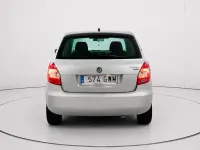 Usado Skoda Fabia 90 CV (66 kW) 2010 Beige Utilitario