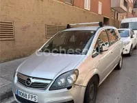 Usado Opel Zafira Cosmo 120 CV (88 kW) 2007 Gris / plata Monovolumen