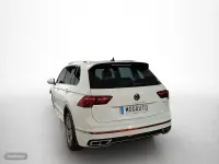 Usado VW Tiguan R-line 150 CV (110 kW) 2023 Blanco SUV