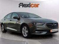 Usado Opel Insignia Selective 136 CV (100 kW) 2019 Verde Familiar