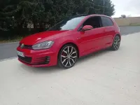 Usado VW Golf VII GTI 220 CV (161 kW) 2014 Rojo Utilitario