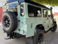 Usado Land Rover Defender SE 122 CV (89 kW) 2014 Verde Familiar