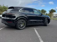 Usado Porsche Cayenne E-Hybrid 462 CV (339 kW) 2021 Negro SUV