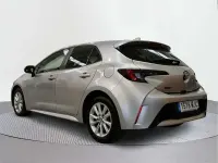 Begagnad Toyota Corolla Active 140 HK (102 kW) 2023 Halvkombi