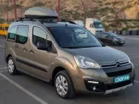 Usado Citroën e-Berlingo Shine 102 CV (75 kW) 2017 Verde Familiar