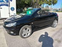 Usado Peugeot 206 CC 107 CV (78 kW) 2001 Negro Descapotable