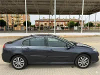 Käytetty Renault Laguna III Dynamique 110 HP (80 kW) 2012 Harmaa Sedan