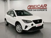 Usado Seat Arona Style 110 CV (80 kW) 2023 Blanco SUV