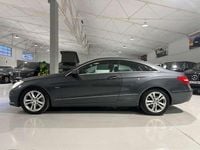Usado Mercedes E250 Elegance 204 CV (150 kW) 2010 Gris / plata Coupe